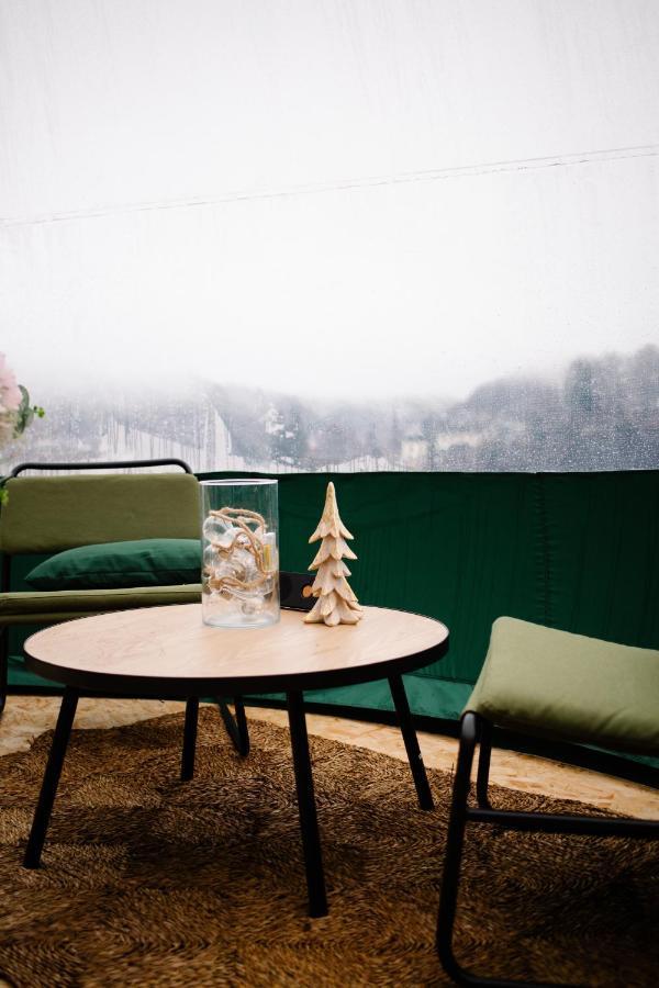 Bulle Time Flies - Logement Insolite Hotell Bouillon Exteriör bild