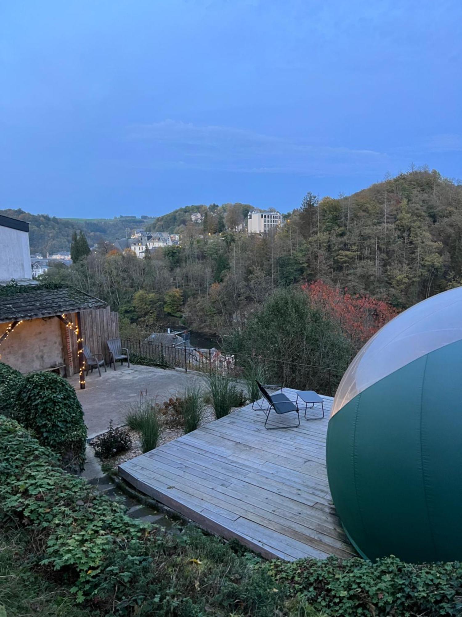 Bulle Time Flies - Logement Insolite Hotell Bouillon Exteriör bild